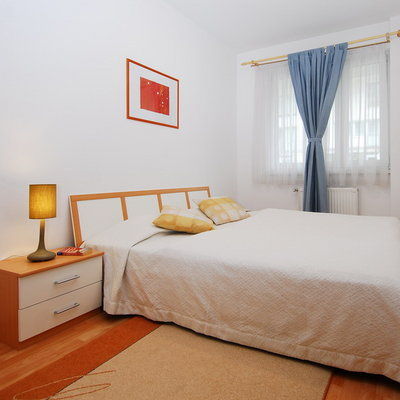 Locust Tree Apartments, Budapest