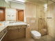 Standard- és superior apartszoba fürdőszoba