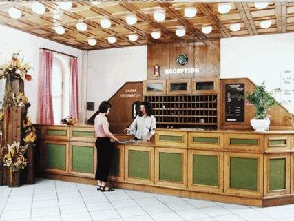 Hotel Familia, Zam&aacute;rdi