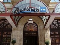 Für weitere Fotos von Radisson Blu Beke Hotel hier klicken