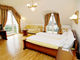 Big-sized room with own sparkling bath and aruond panorama