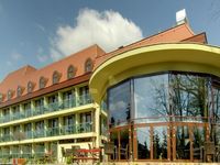 Click here for more images about Family Wellness Hotel Gyula.