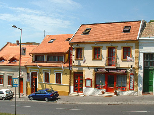 Szinbád Hotel, Pécs