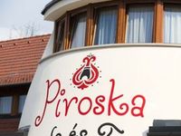 Click here for more images about Piroska Csárda és Panzió.
